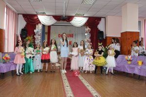 O MINUNE A LUMII !!!